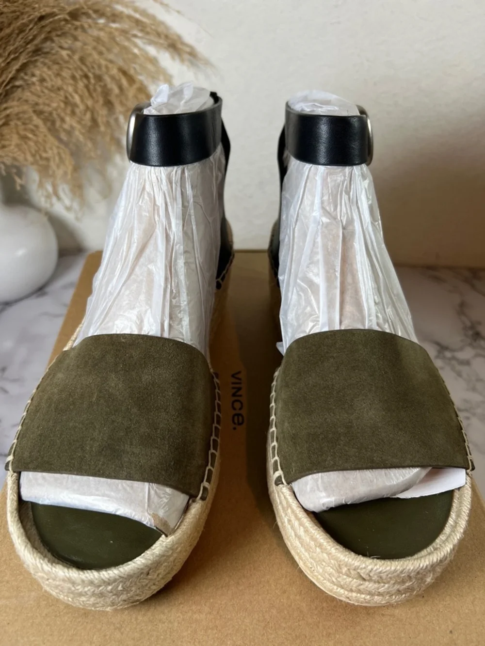 Vince Women's Belisa Espadrille Sandal Size 9